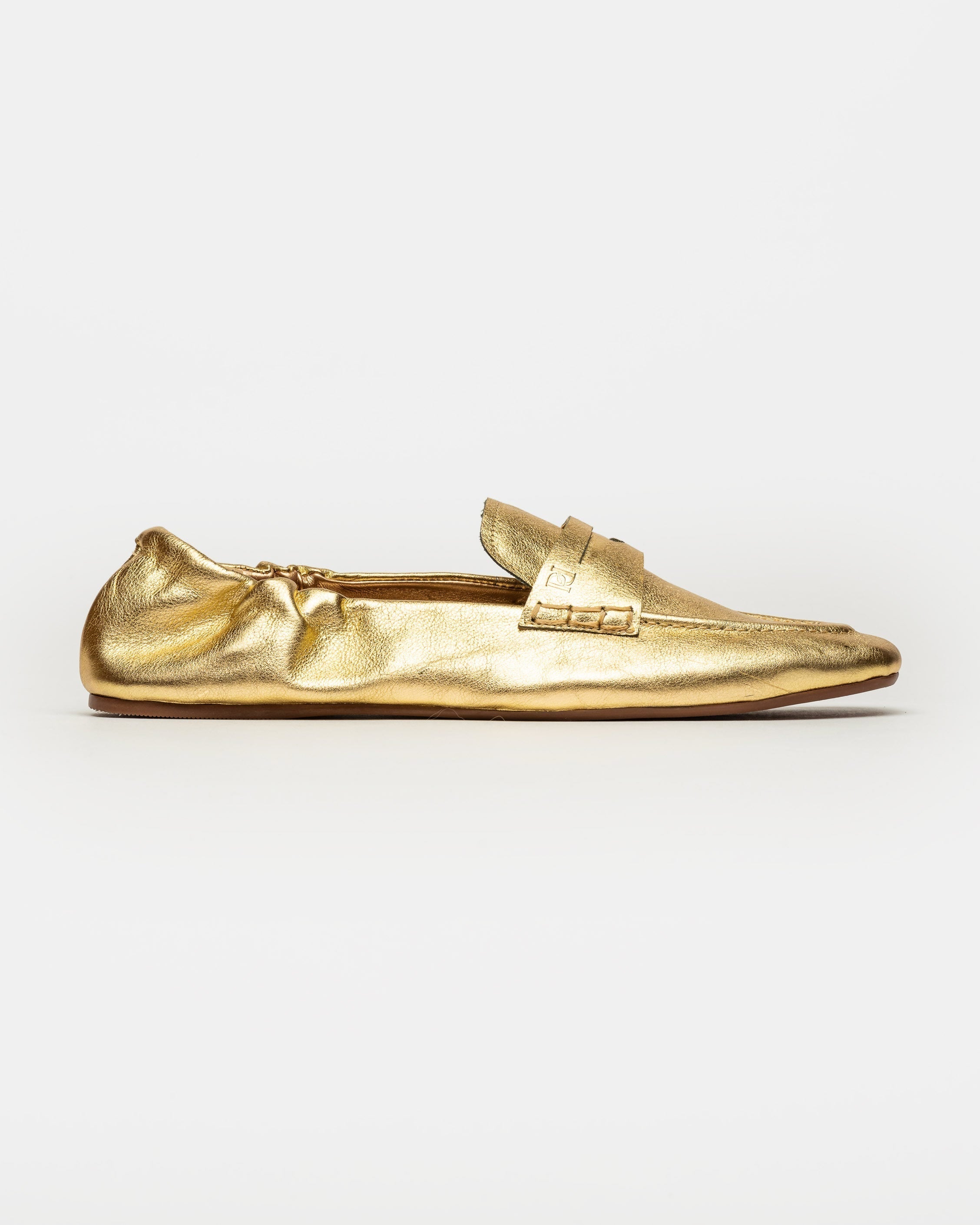 MOCASÍN SIENA EN CUERO METALIZADO